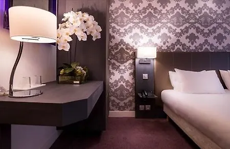 Hotel Massena 3*