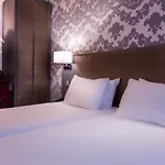 Massena 3* Paris