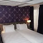 Hotel Massena Paris