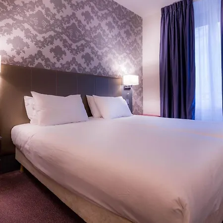 Otel Massena Paris