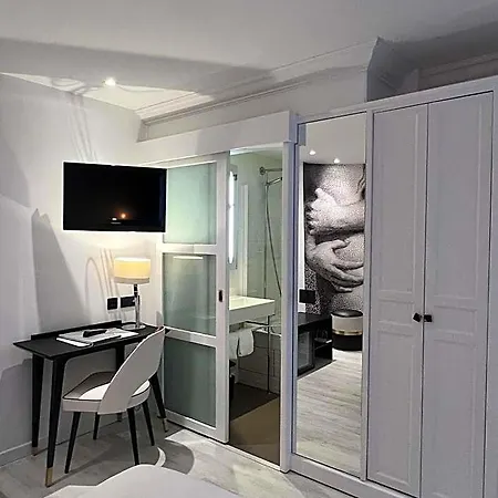 Massena Hotel 3*