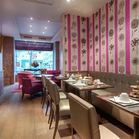 Hotel Massena Paris